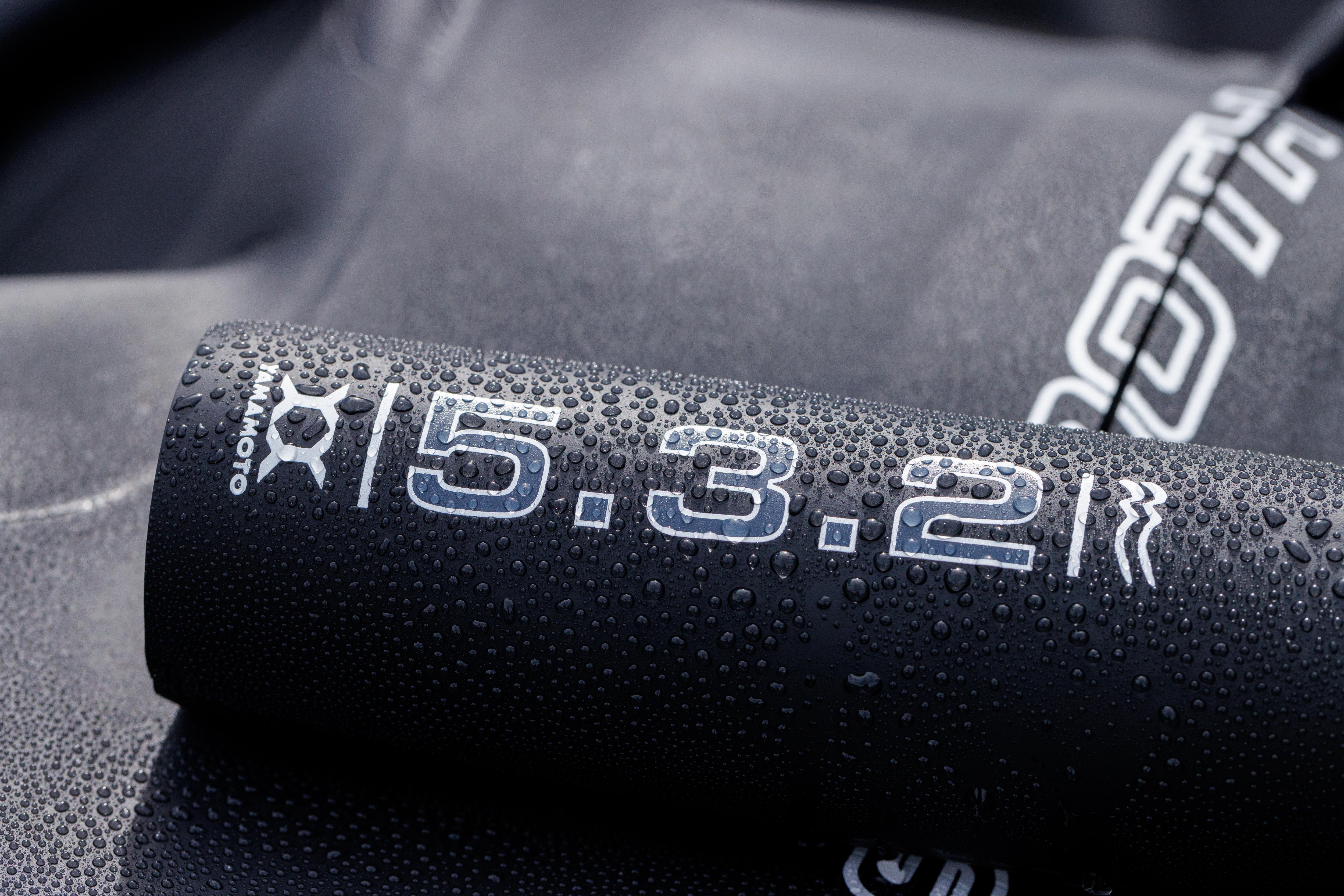 798d3dc5 37d1 4579 ad7e 074831cd5597